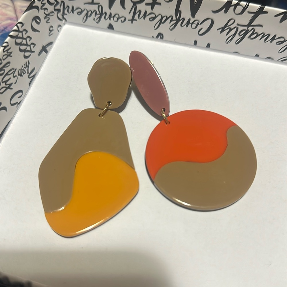 Sassy Jones Earrings